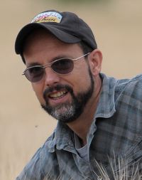 Maurice Barthélémy, réalisateur du film Pas Très Normales Activités